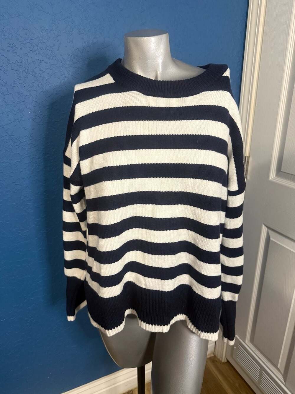 Philosophy Republic Clothing Size L Striped Sweater